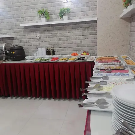 Seven Park Hotel 2*