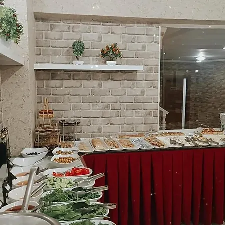 酒店 Seven Park 内夫谢希尔